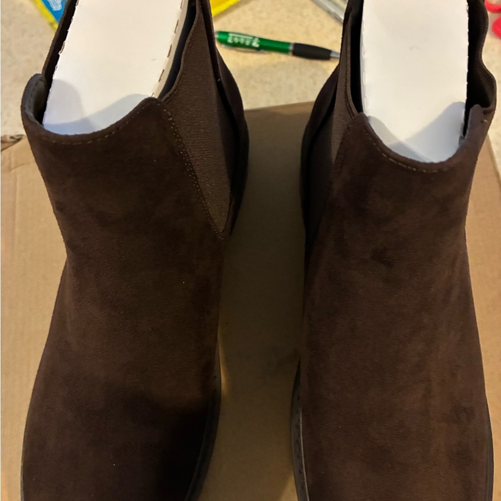 Just Fab booties Nolan cocao  size 9